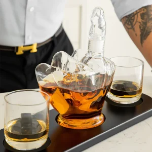 MIDDLE FINGER WHISKEY/WINE DECANTER SET 1000ML (RRP:$149.99)
